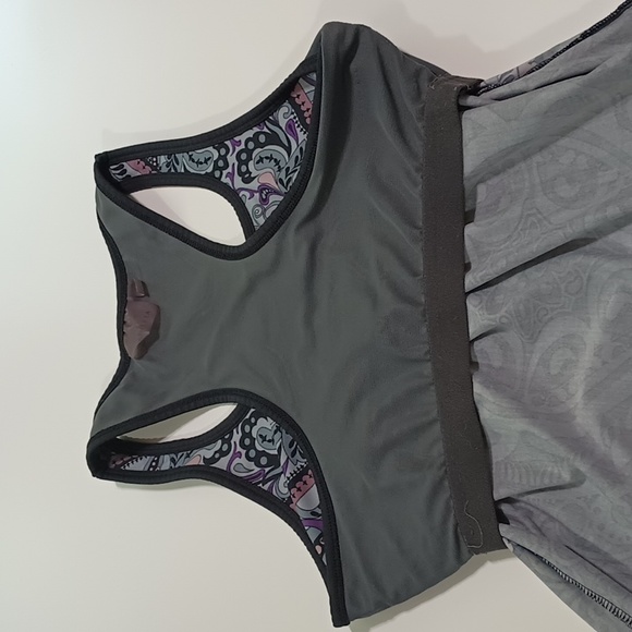 Athleta Tinker Tank Built-in Bra Tank Top Small Grey Purple Paisley, Small - Picture 6 of 9